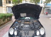 Em bán xe Mercedes E200 SX và ĐK 2008, màu đen