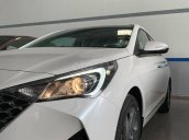 Cần bán xe Toyota Corolla Altis 2.0 SX 2018, màu đen