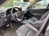 Mazda 3 Sedan 1.5AT sản xuất 2015 màu đen, nội thất đen