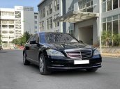 Mercedes-Benz S500L đời 2010, màu đen, xe nhập