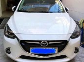 Cần bán gấp Mazda 2 đời 2016, màu trắng chính chủ, 458 triệu