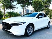 Bán Mazda 3 1.5L Sport Luxury năm sản xuất 2020, màu trắng chính chủ, giá 745tr