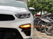 Bán xe Kia Cerato 2.0 sản xuất 2019, màu trắng, xe đẹp như mới