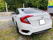 Bán xe Honda Civic đời 2017, màu trắng  