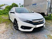 Bán xe Honda Civic đời 2017, màu trắng  