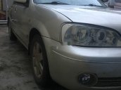 Bán ô tô Ford Laser đời 2002, màu bạc chính chủ