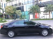 Cần bán xe Toyota Camry 2014, màu đen chính chủ, 668 triệu