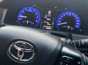 Bán ô tô Toyota Camry 2016, màu đen chính chủ, giá tốt