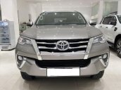 Bán xe Toyota Fortuner đời 2020, màu xám