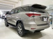 Cần bán gấp Toyota Fortuner năm 2020 còn mới