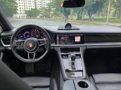 Bán Porsche Panamera 2020 màu trắng ngọc trai, siêu lướt và ít sử dụng, trang bị gói full options