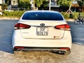 Bán nhanh Kia Cerato 1.6L sản xuất năm 2018 màu trắng xe cực đẹp, biển Hà Nội