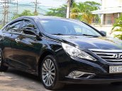 Cần bán xe Hyundai Sonata đăng ký lần đầu 2013, màu đen, xe gia đình, giá chỉ 580 triệu đồng