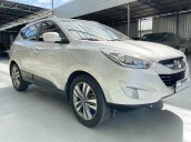 Bán xe Hyundai Tucson nhập khẩu Hàn Quốc, xe đẹp, mới đi 32.000km