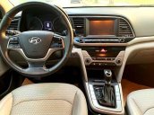 Salon bán Hyundai Elantra 1.6 AT đời 2016, màu đỏ, giá 525tr