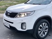 Bán Kia Sorento sản xuất 2016, màu trắng số tự động