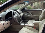 Chính chủ bán xe Toyota Camry 2011, màu đen, nhập khẩu nguyên chiếc