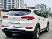 Cần bán xe Hyundai Tucson đời 2019, màu trắng, giá chỉ 835 triệu