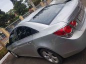 Bán ô tô Chevrolet Cruze đời 2011, màu bạc còn mới