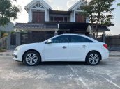 Chevrolet Cruze LTZ 2017 chạy hơn 30000 km, màu trắng