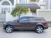 Bán Audi Q7 3.0 Quattro, đăng ký lần đầu 2/2011, xe mới đi 94931 km, xe còn rất đẹp biển số tiến sảnh. Giá 990triệu