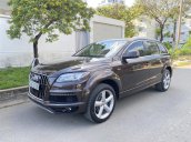 Bán Audi Q7 3.0 Quattro, đăng ký lần đầu 2/2011, xe mới đi 94931 km, xe còn rất đẹp biển số tiến sảnh. Giá 990triệu