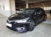 Bán Toyota Corolla Altis đời 2018, màu đen