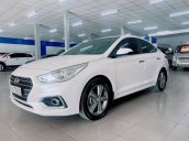 Bán xe Hyundai Accent đời 2020, màu trắng số tự động, 545tr