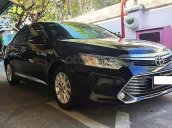 Bán xe Toyota Camry đời 2016, màu đen, giá 820tr