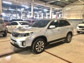 Bán xe Kia Sorento năm sản xuất 2016, xe chính chủ còn mới