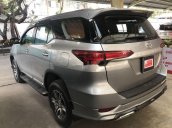 Cần bán lại xe Toyota Fortuner năm sản xuất 2018, xe nhập còn mới