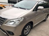 Bán Toyota Innova năm sản xuất 2016 xe gia đình