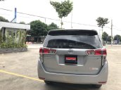 Cần bán lại xe Toyota Innova năm 2018 còn mới