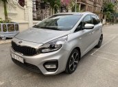 Cần bán gấp Kia Rondo năm sản xuất 2017 còn mới