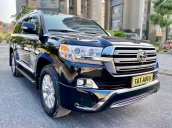 Cần bán lại xe Toyota Land Cruiser năm 2016, màu đen, nhập khẩu còn mới