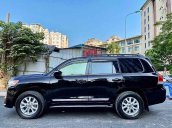 Cần bán lại xe Toyota Land Cruiser năm 2016, màu đen, nhập khẩu còn mới