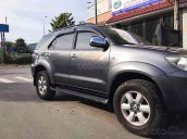 Bán xe Toyota Fortuner sản xuất năm 2010, màu xám còn mới, 456tr