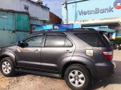 Bán xe Toyota Fortuner sản xuất năm 2010, màu xám còn mới, 456tr