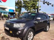 Bán xe Toyota Fortuner sản xuất năm 2010, màu xám còn mới, 456tr