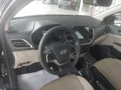 Hyundai Accent 2020, màu đen, số tự động, giá tốt