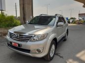 Bán Fortuner máy xăng số tự động 2014 - tặng kèm bảo hành chính hãng Toyota