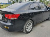 Bán Kia Cerato SX 2010, ĐK 2011 số sàn, màu đen