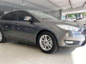 Bán Ford Focus đời 2018, màu xám