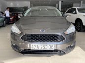 Bán Ford Focus đời 2018, màu xám