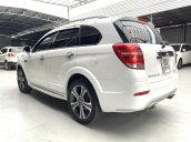 Bán xe Chevrolet Captiva 2.4AT màu trắng, xe gia đình, trả góp chỉ 218 triệu