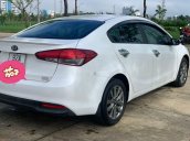 Cần bán lại xe Kia Cerato đời 2016, màu trắng, giá chỉ 399 triệu