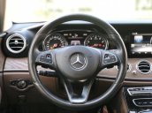 Cần bán Mercedes E 200 Exclusive sản xuất năm 2019, màu nâu 