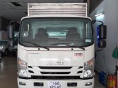 Isuzu 5.500kg, thùng kín 6.2m - Khuyến mại máy lạnh, 9 phiếu bảo, radio MP3