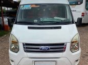 Cần bán Ford Transit năm sản xuất 2010, màu trắng