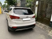 Cần bán gấp Hyundai Santa Fe năm 2016, màu trắng